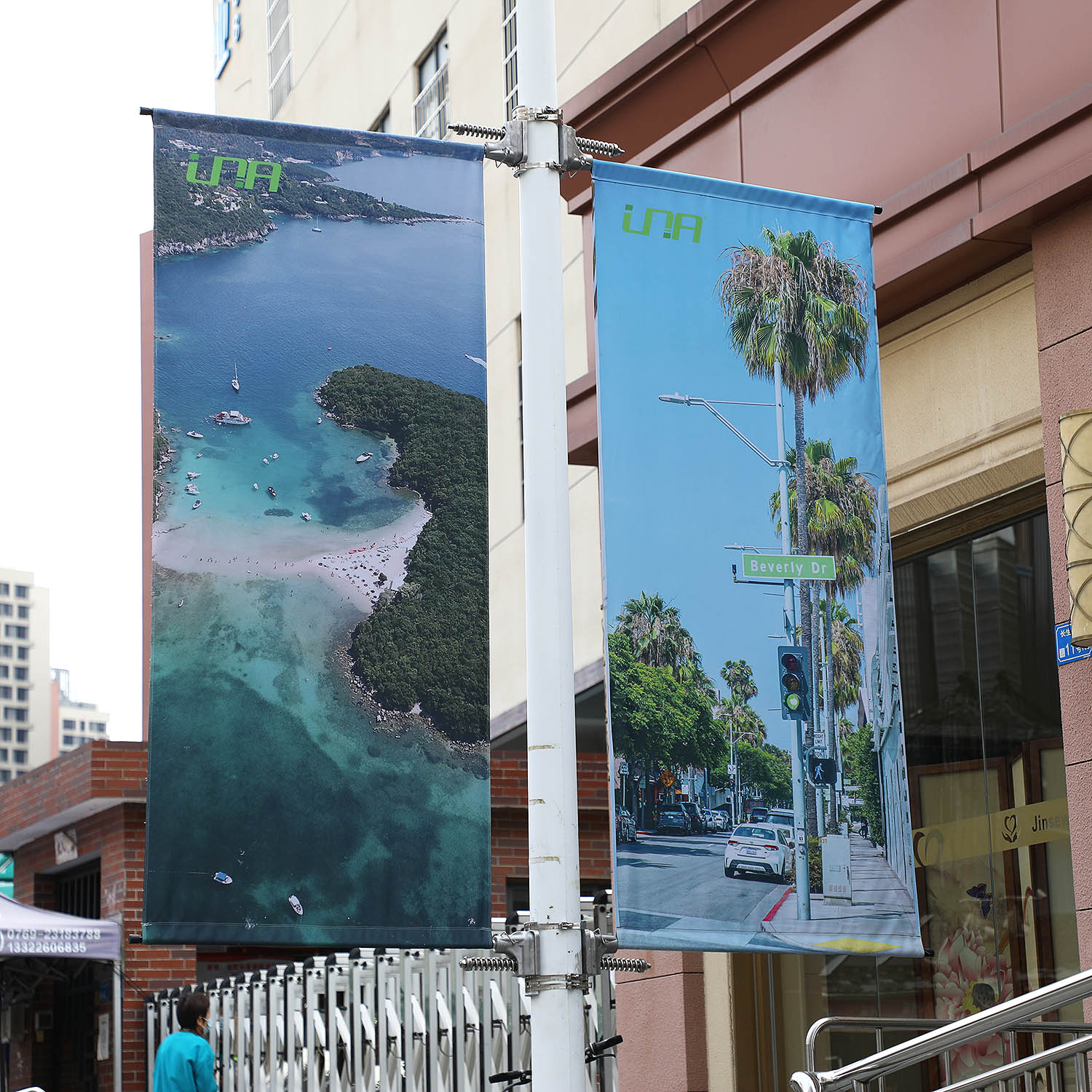 Wind-resistant Light post Advertisement Street Pole Banner Clamp